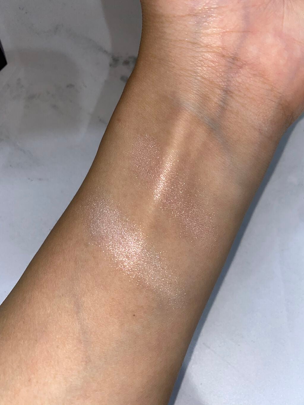 パールグロウハイライト/CEZANNE/パウダーハイライトを使ったクチコミ(7枚目)