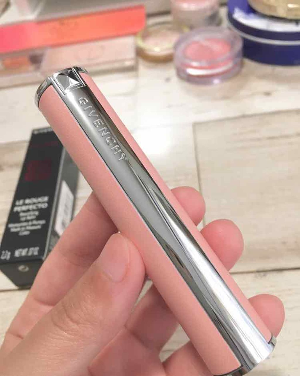 ルージュ・パーフェクト/GIVENCHY/リップケアを使ったクチコミ(3枚目)