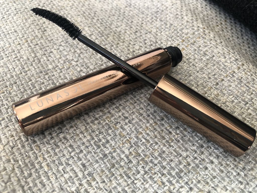 フェザリーラッシュマスカラ 01 Deep Black/LUNASOL/マスカラを使ったクチコミ（2枚目）