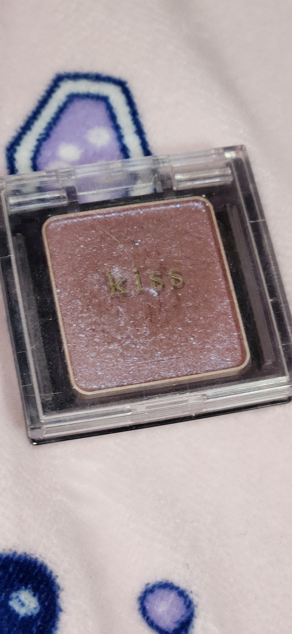 シアー グリッターアイズ/KiSS/単色アイシャドウを使ったクチコミ(3枚目)