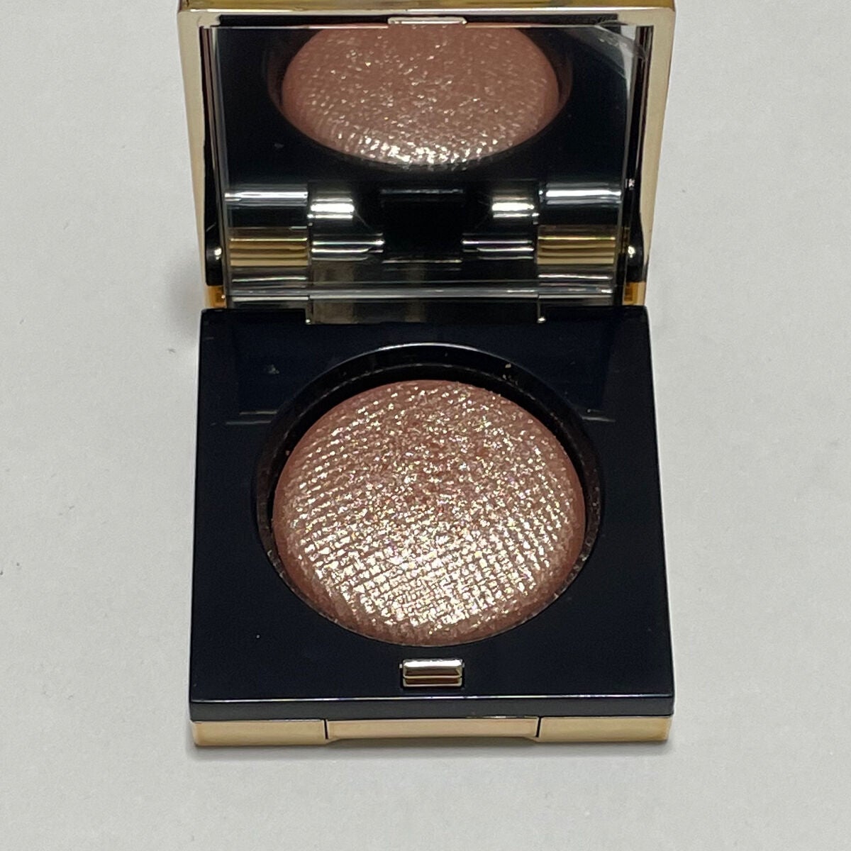 リュクスアイシャドウ/BOBBI BROWN/単色アイシャドウを使ったクチコミ(2枚目)