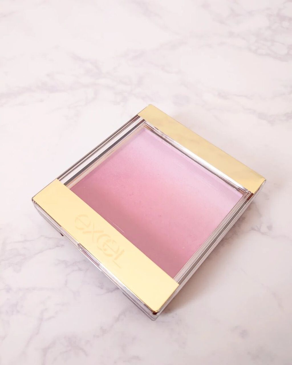 オーラティック ブラッシュ/excel/パウダーチークを使ったクチコミ（1枚目）