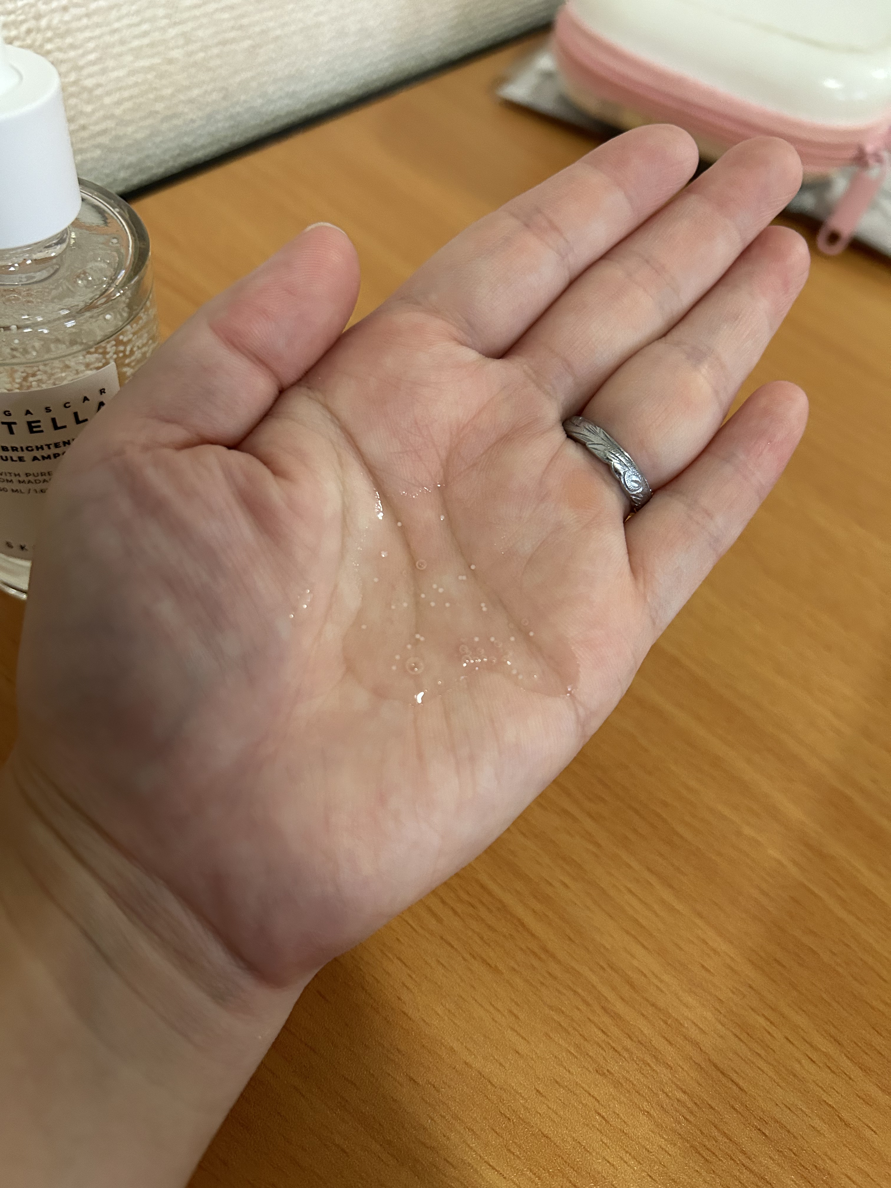 トーンブライトニング カプセルアンプル/SKIN1004/美容液を使ったクチコミ（2枚目）