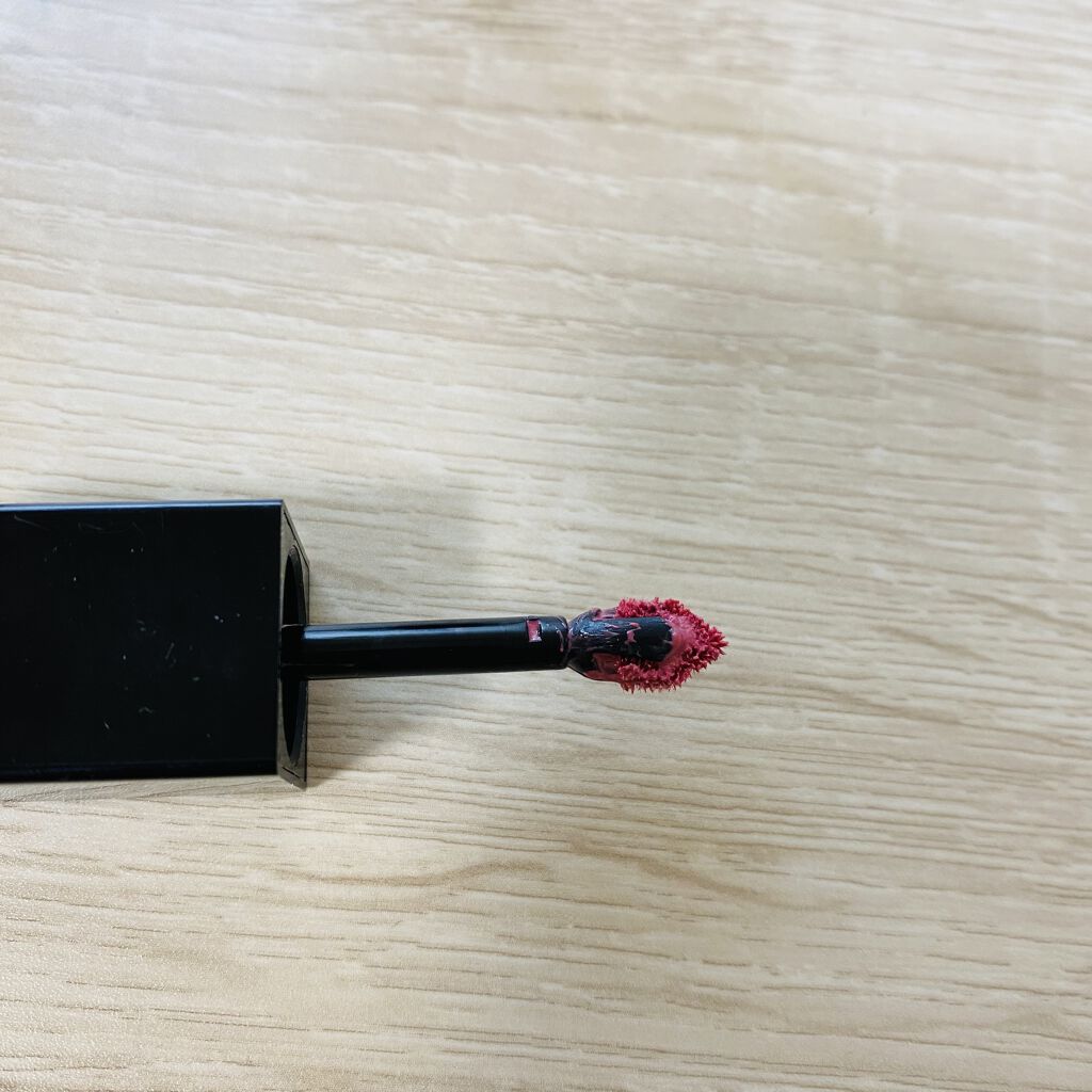  ルージュ アンリミテッド リキッド ラッカー/shu uemura/口紅を使ったクチコミ（3枚目）