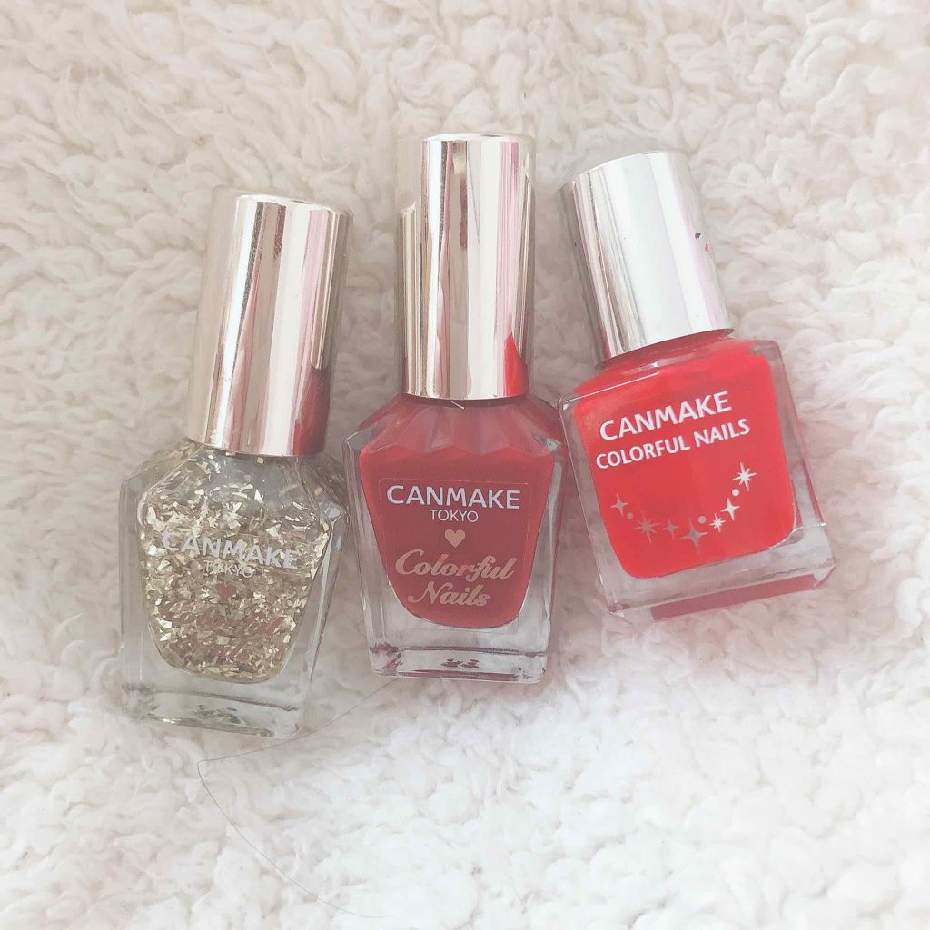 ちい on LIPS 「。*❤︎…新年セルフネイル…❤︎*。あけましておめでとうござい..」(1枚目)