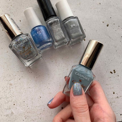 カラフルネイルズ/キャンメイク/マニキュアを使ったクチコミ(3枚目)