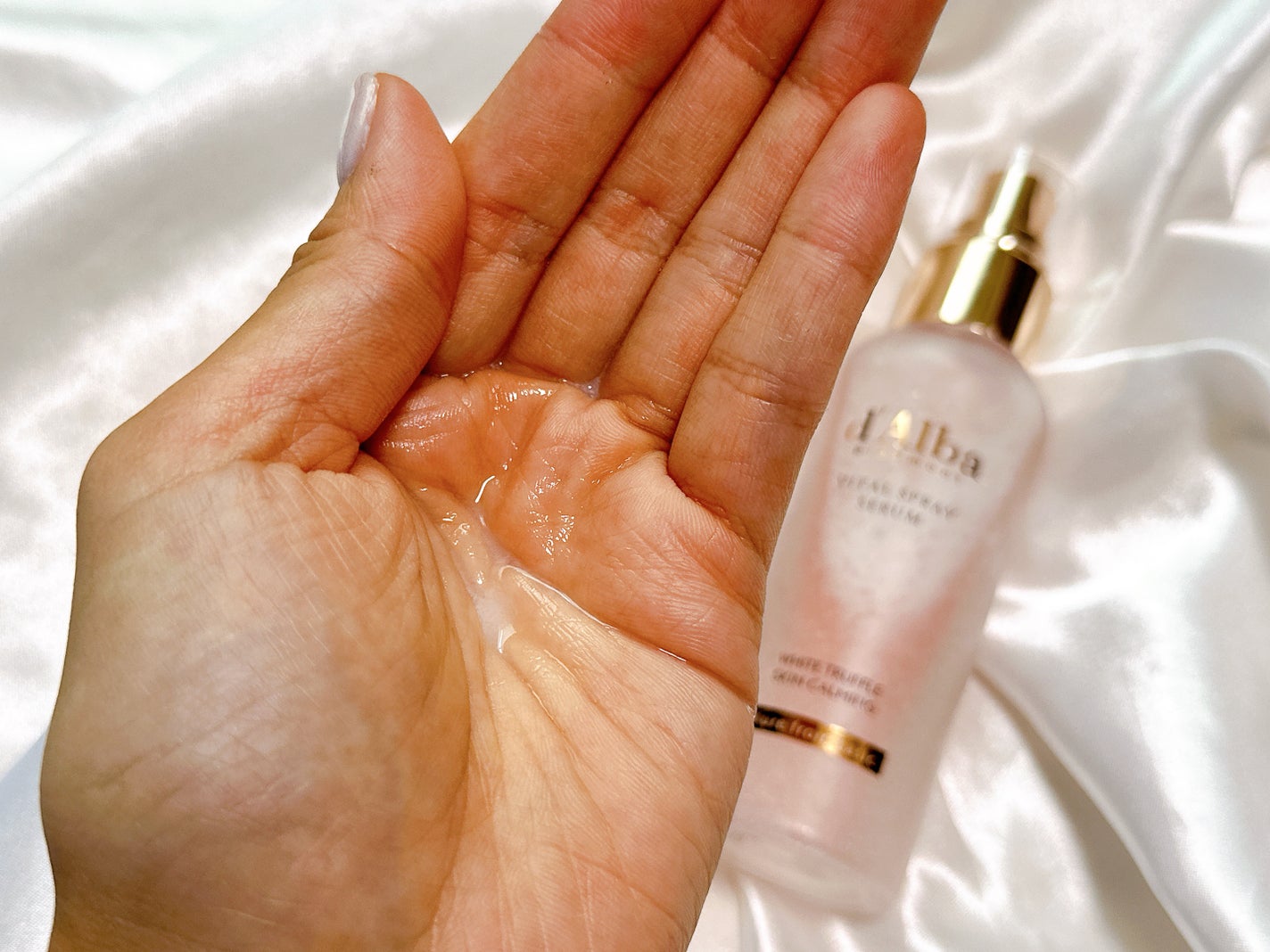 ダルバ ホワイトトリュフバイタルスプレーセラム/ダルバ/ミスト状化粧水を使ったクチコミ(2枚目)