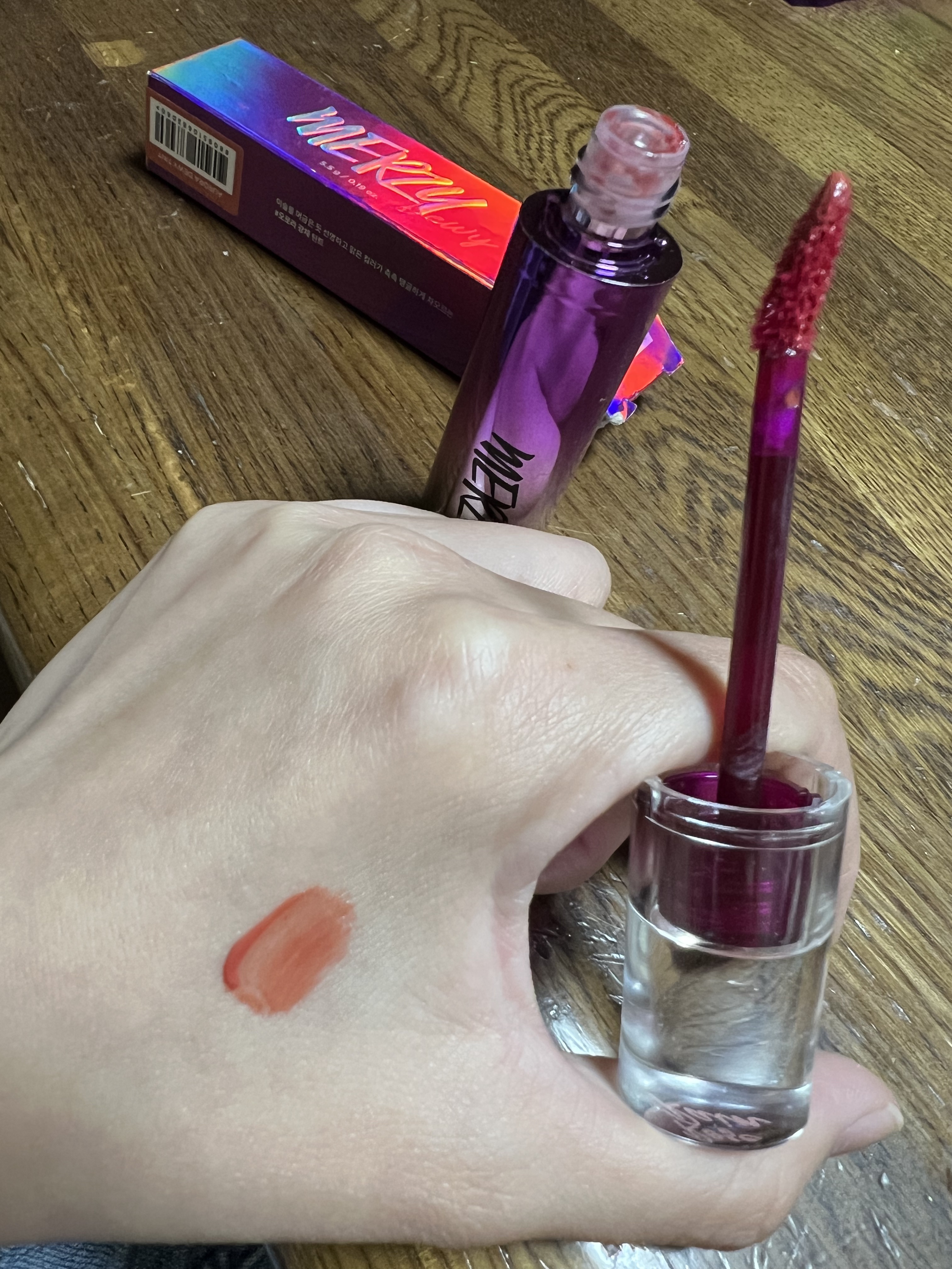 オーロラ デュイ ティント/MERZY/リップティントを使ったクチコミ（3枚目）