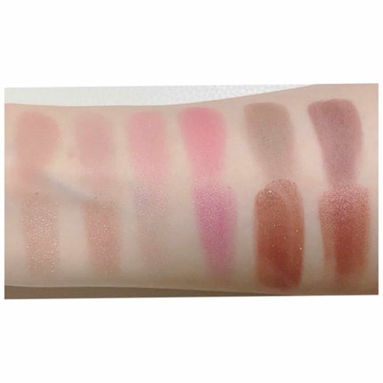 バレンタインボックス3ローズモーメント/VAVI MELLO/アイシャドウパレットを使ったクチコミ(2枚目)