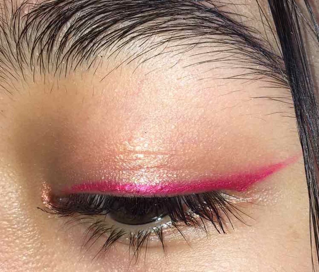 Super Shock Shadow/ColourPop/単色アイシャドウを使ったクチコミ(4枚目)