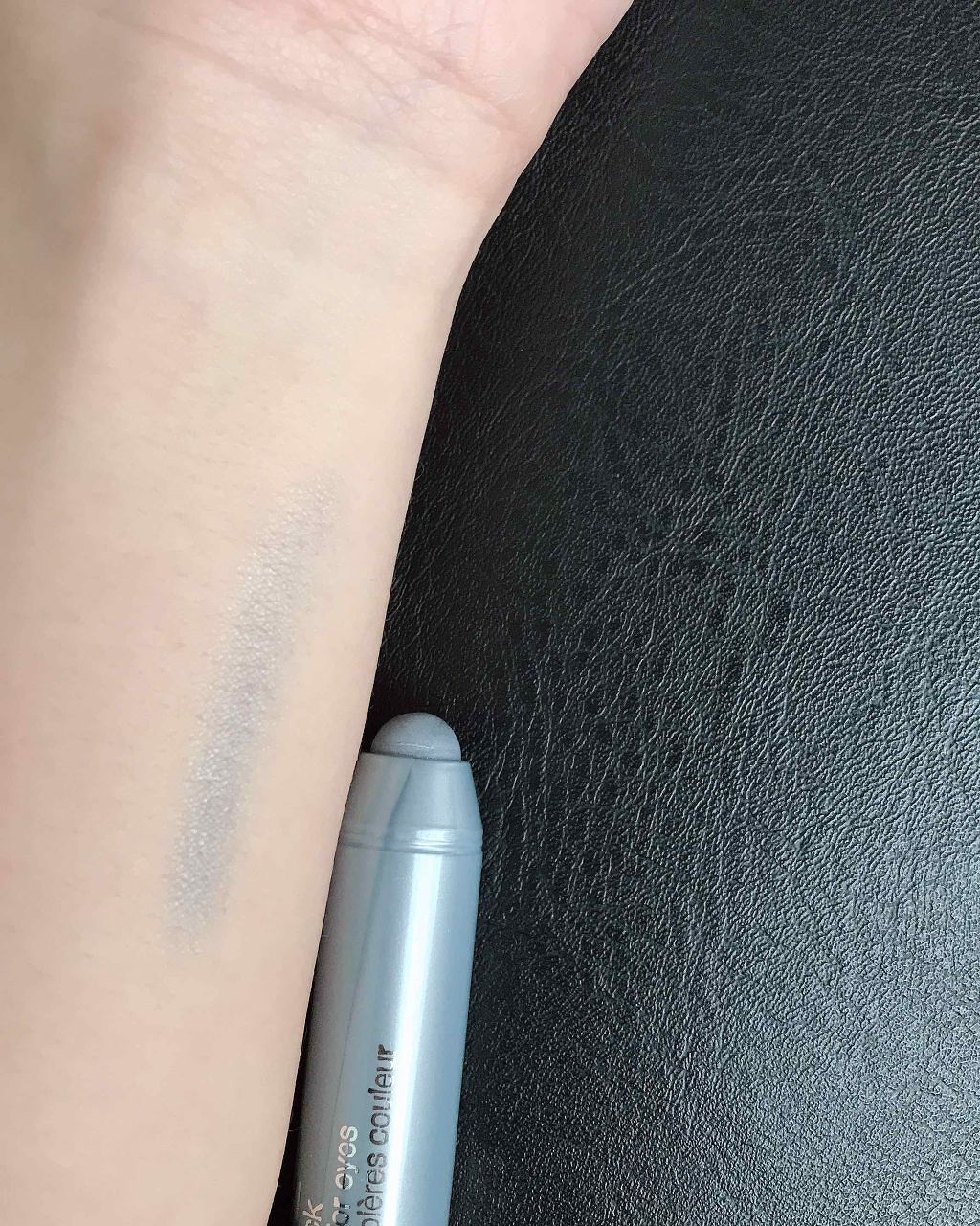 チャビー スティック シャドウ ティント フォー アイ/CLINIQUE/スティックアイシャドウを使ったクチコミ(2枚目)