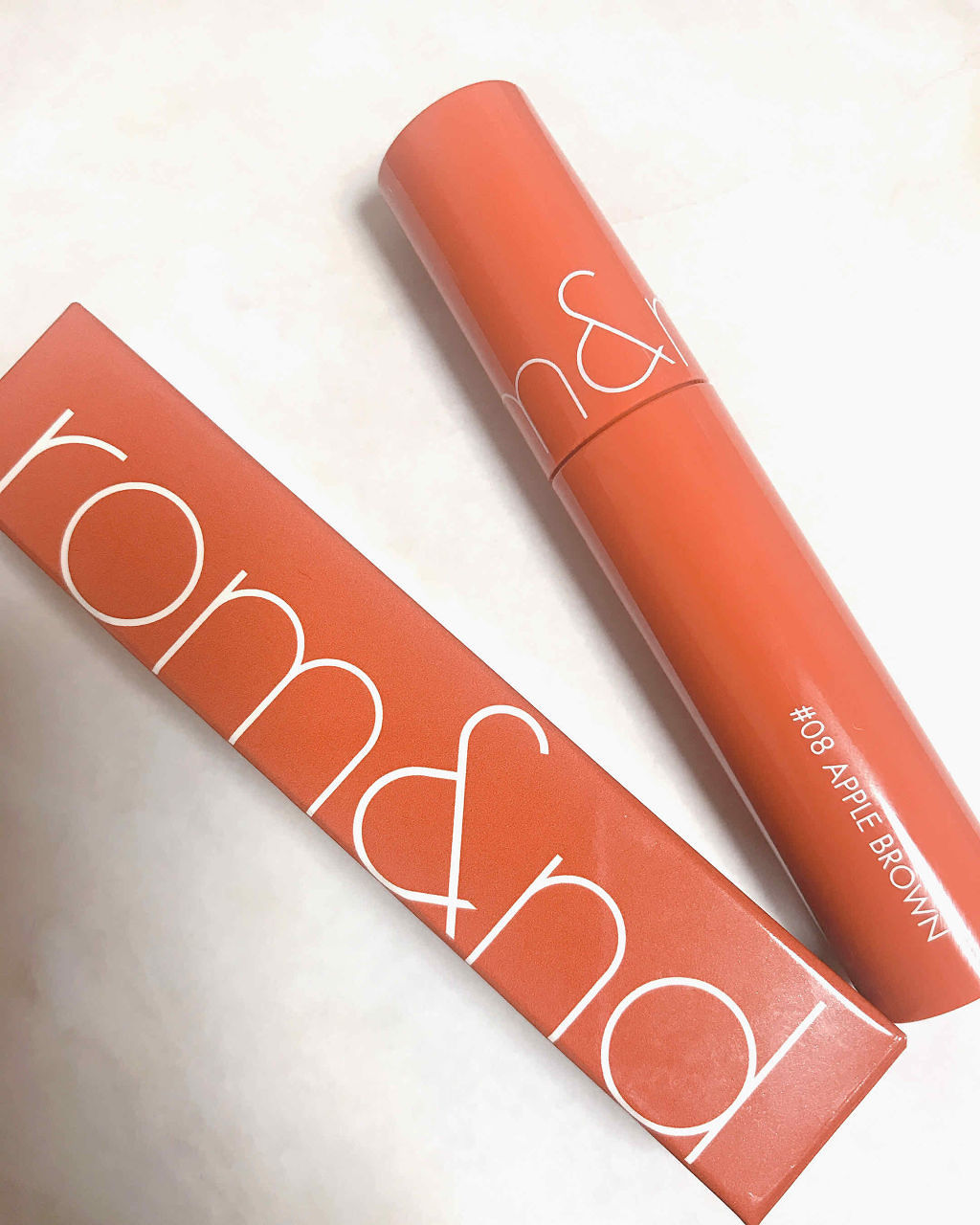 ジューシーラスティングティント/rom&nd/リップティントを使ったクチコミ（1枚目）