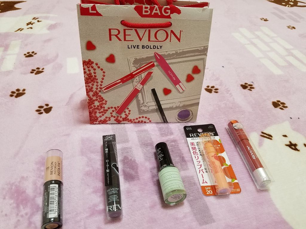 フォトレディ インスタフィックス/REVLON/クリーム・エマルジョンファンデーションを使ったクチコミ（1枚目）