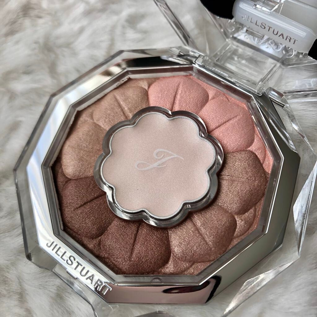 ジルスチュアート ブルームクチュール アイズ/JILL STUART/アイシャドウパレットを使ったクチコミ(2枚目)