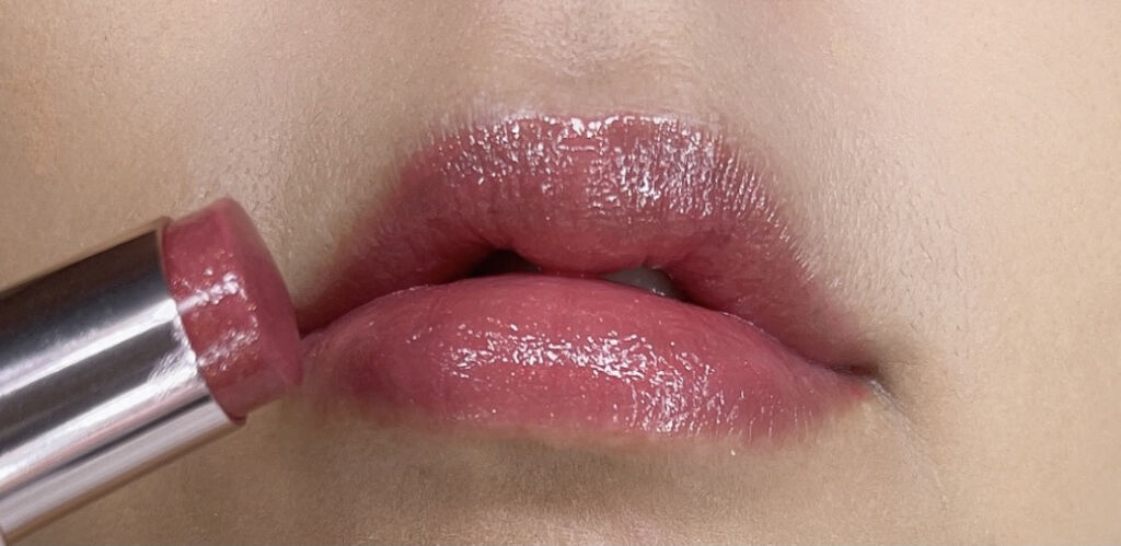 ルージュ ヴォリュプテ シャイン コレクター/YVES SAINT LAURENT BEAUTE/口紅を使ったクチコミ（3枚目）