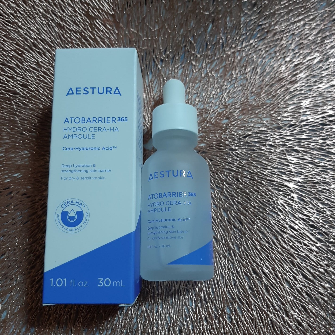 ANGY888 on LIPS 「アトバリア365セラヒアルセラムは、セラミドとヒアルロン酸配合..」(1枚目)