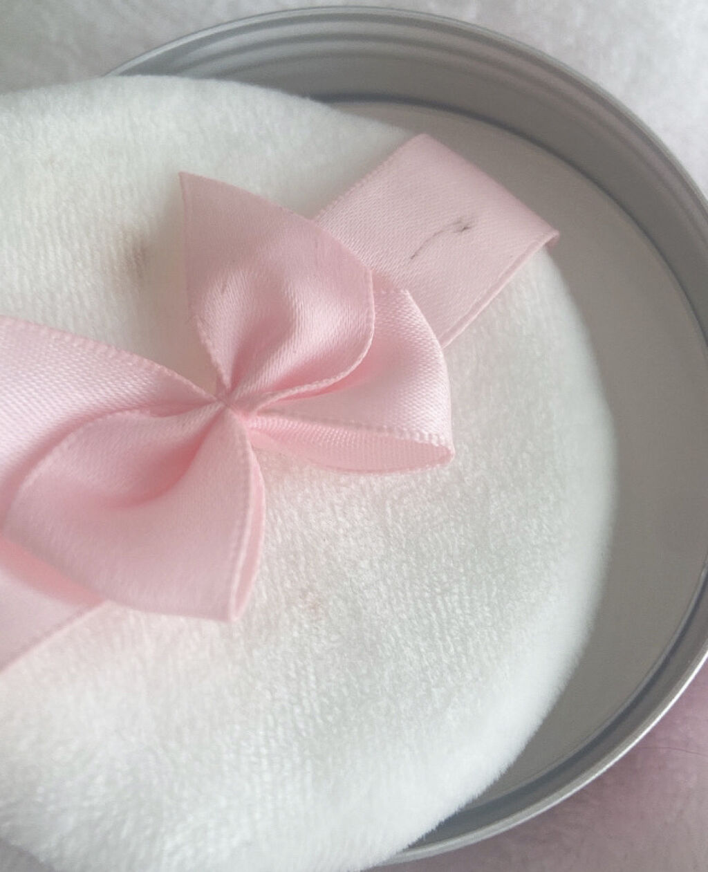 すっぴんパウダー  パステルローズの香り/クラブ/プレストパウダーを使ったクチコミ（2枚目）