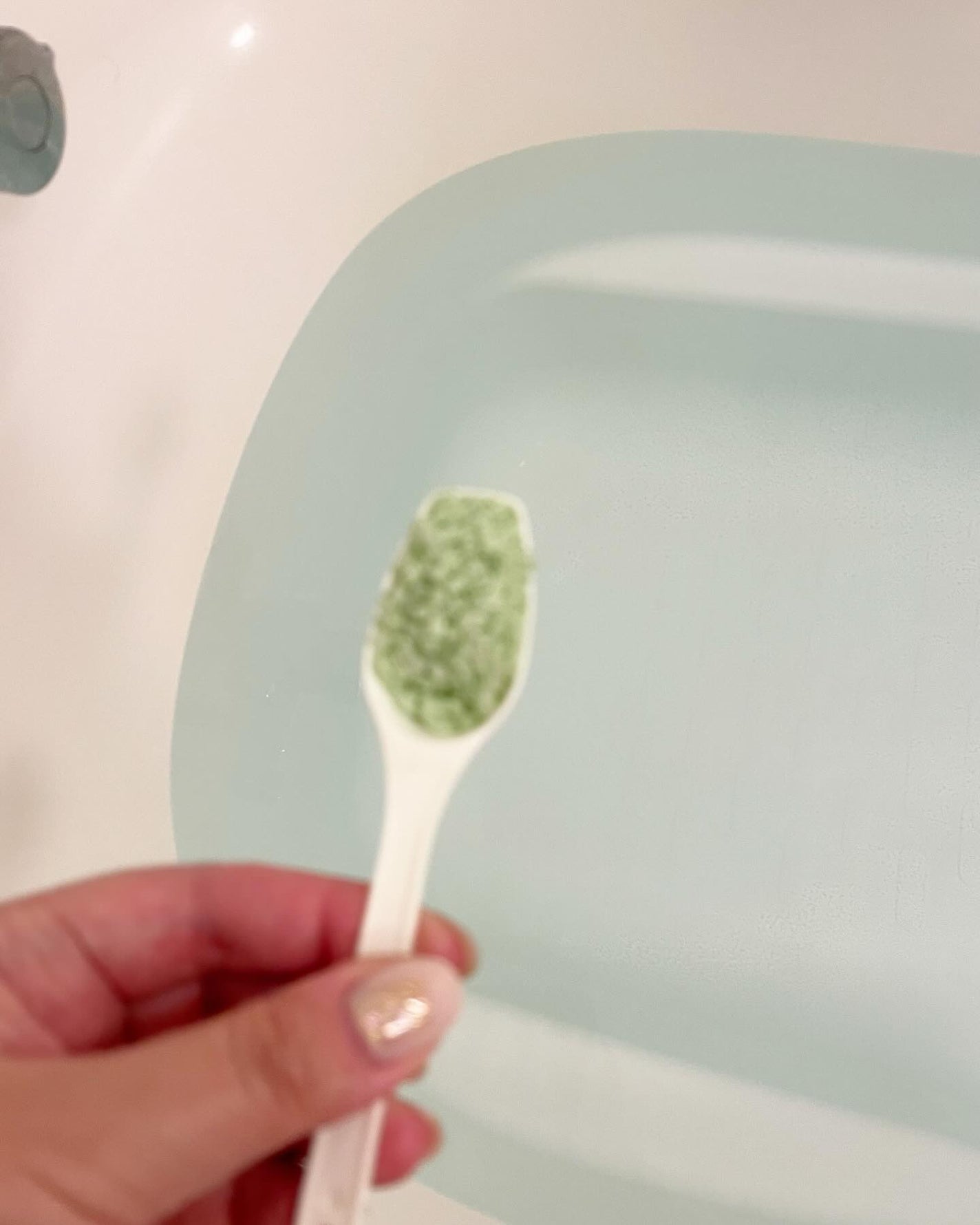 comaki on LIPS 「薬用オイルinバスソルトのスクワランをお試ししました。ソルトだ..」(4枚目)