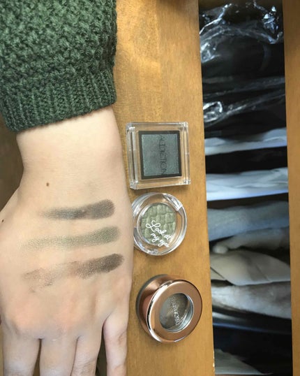 アディクション ザ アイシャドウ/ADDICTION/単色アイシャドウを使ったクチコミ(1枚目)