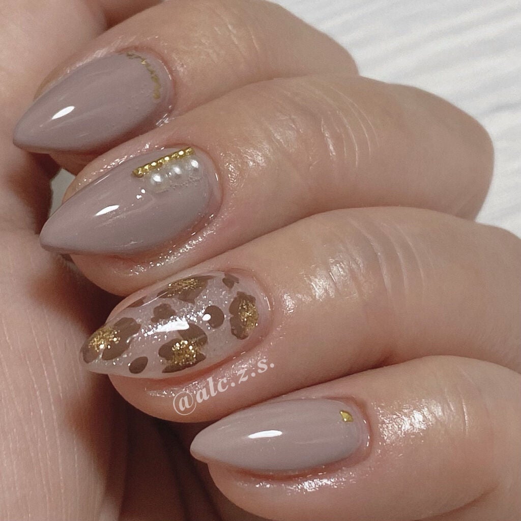 カラフルネイルズ/キャンメイク/マニキュアを使ったクチコミ(5枚目)