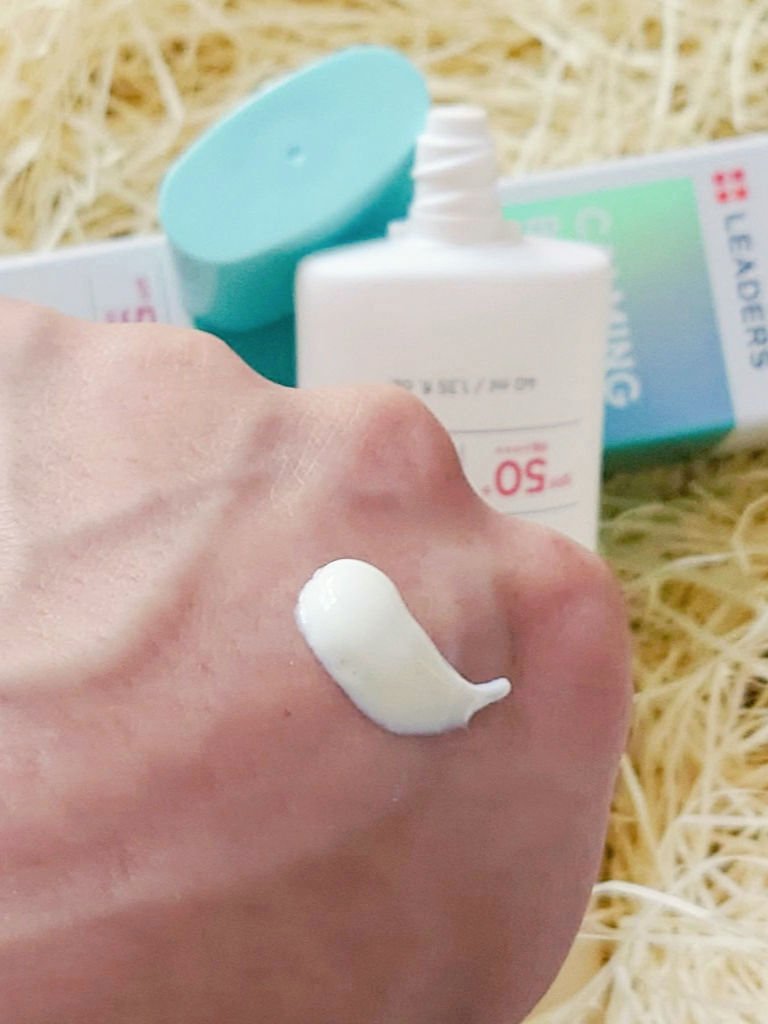 カーミングバイオティックスサンエッセンス/Leaders Clinie(リーダーズ)/日焼け止めローションを使ったクチコミ（2枚目）