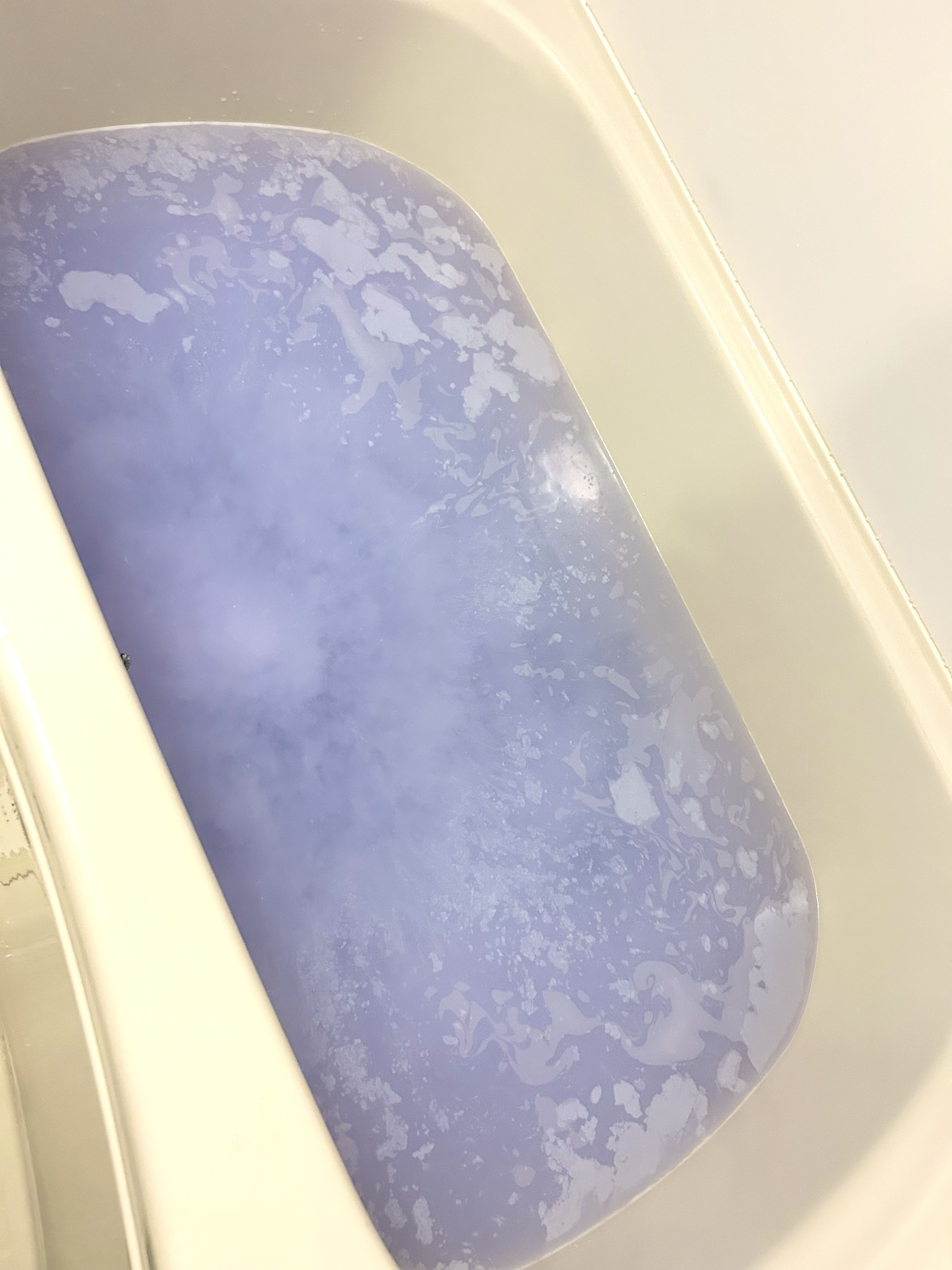 リラックスナイトドリーミング　バスタブレット/YOLU/炭酸系入浴剤を使ったクチコミ（2枚目）