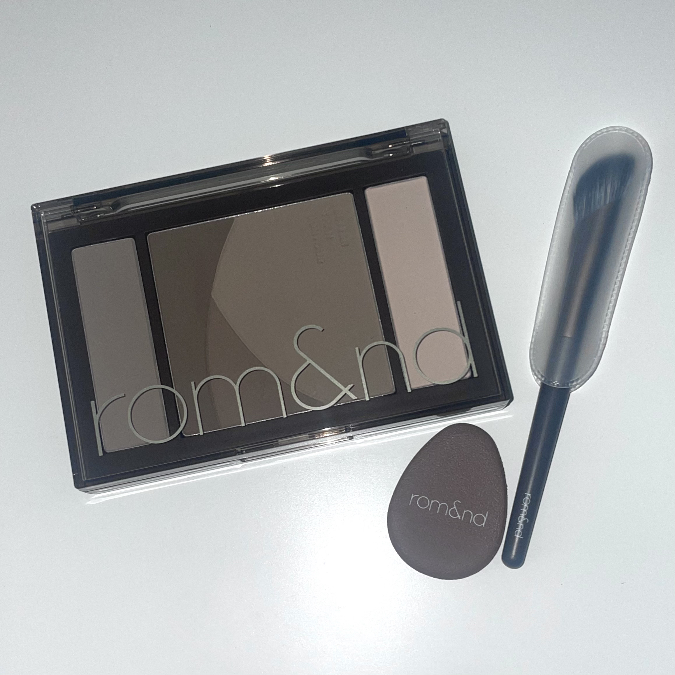 ベターザンコントゥア/rom&nd/シェーディングを使ったクチコミ（2枚目）