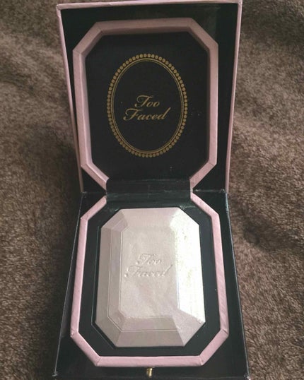 ダイヤモンドライト マルチユース ハイライター/Too Faced/パウダーハイライトを使ったクチコミ(2枚目)