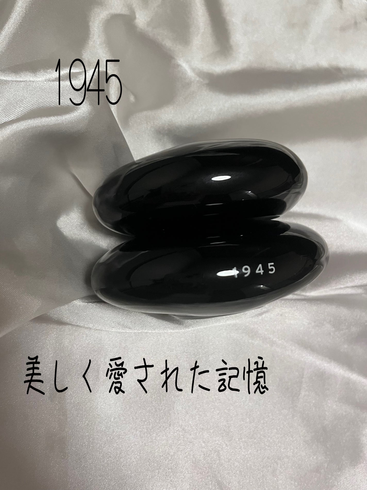 りりフォロバ100 on LIPS 「入手困難!!大人気のSHOLAYEREDのBLACKずっとずっ..」(1枚目)