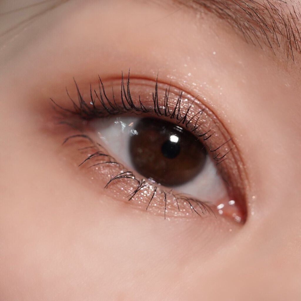 ジューシーピュアアイズ/キャンメイク/アイシャドウパレットを使ったクチコミ(3枚目)