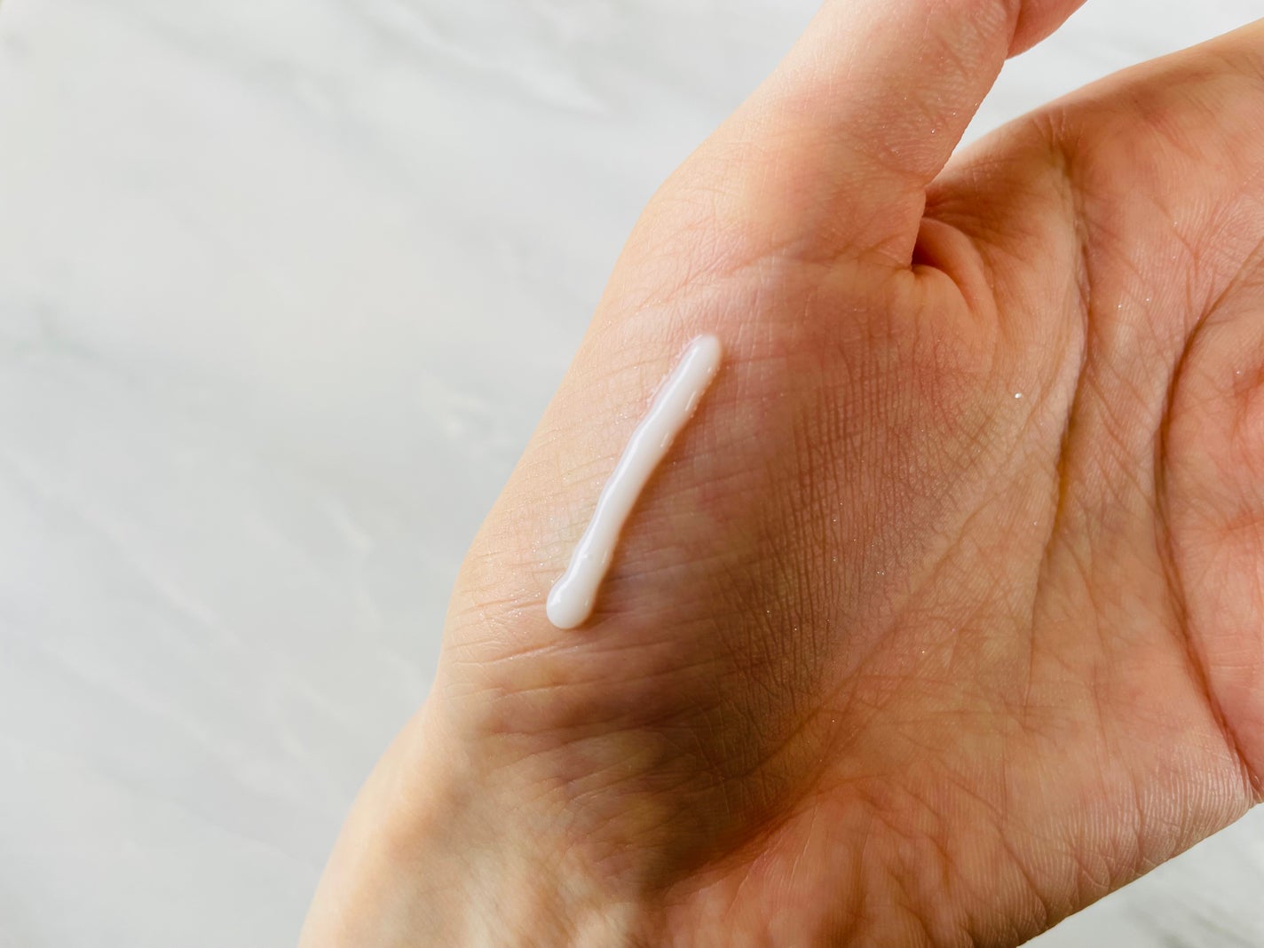 エッセンシャル リアル アイクリーム フォーフェイス/AHC/アイケア・アイクリームを使ったクチコミ(3枚目)