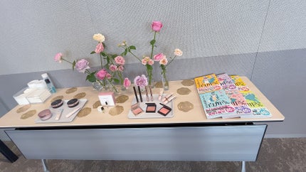 柴犬コスメ🐶 on LIPS 「先日ローラメルシエ様のXにて、「メンタル強め美女白川さんmee..」(4枚目)