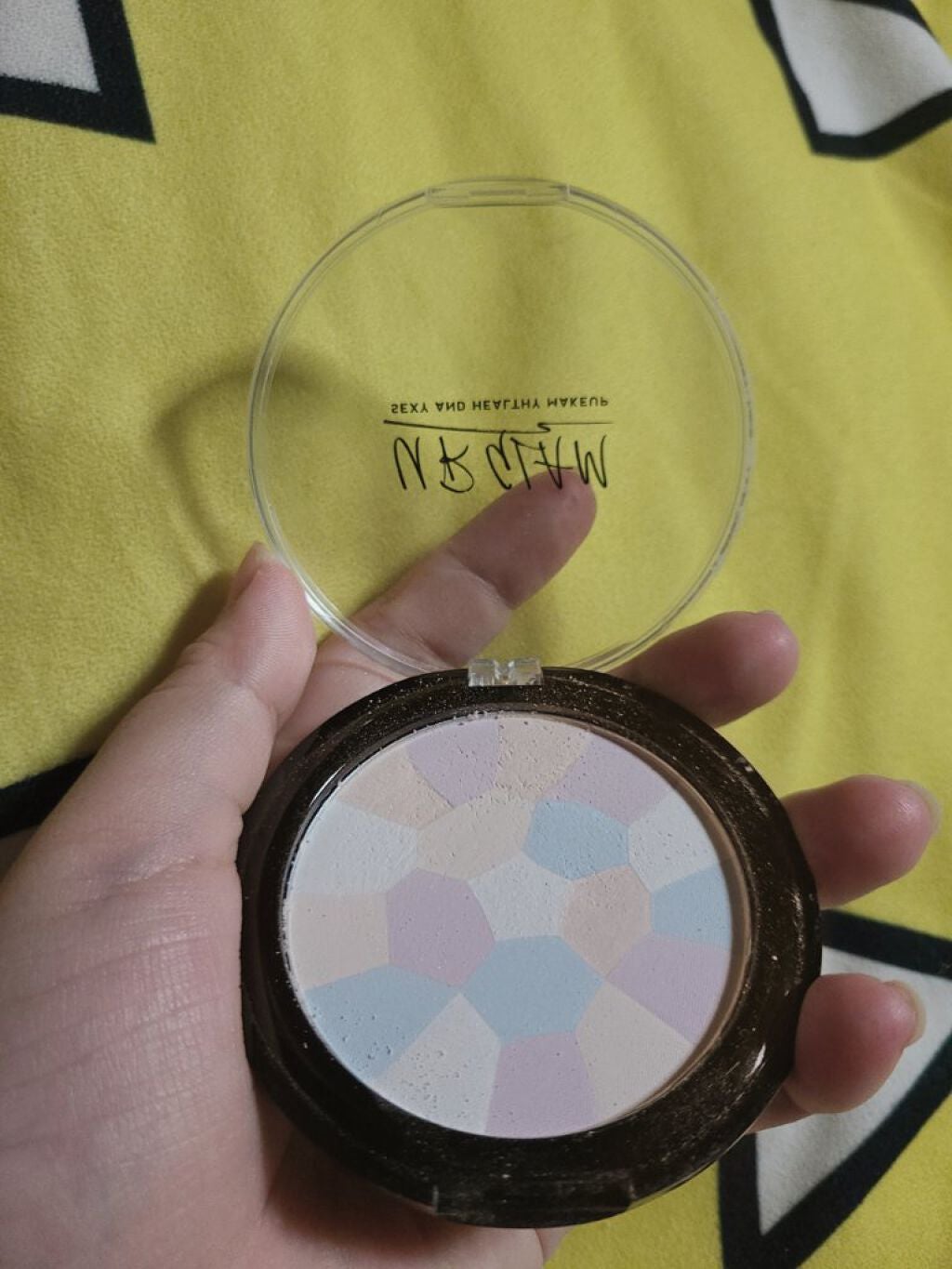 UR GLAM MARBLE FACE POWDER/U R GLAM/プレストパウダーを使ったクチコミ(1枚目)