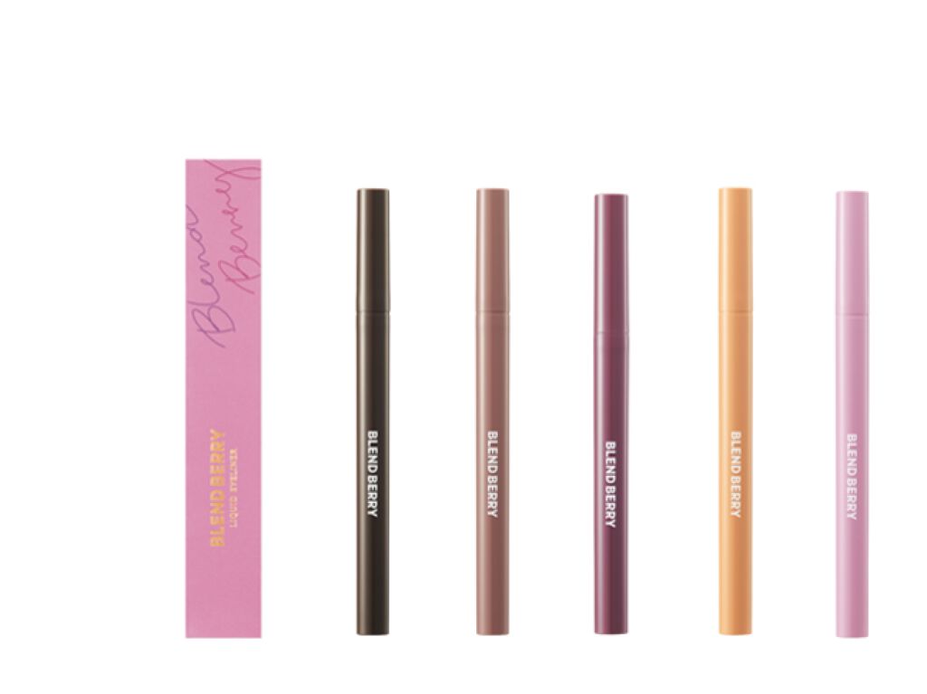 プレイフル リキッドアイライナー BLEND BERRY