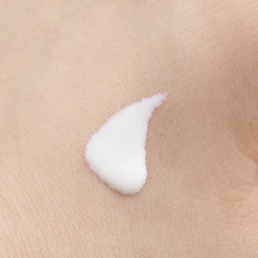 美白日中用美容液/草花木果/美容液を使ったクチコミ（3枚目）