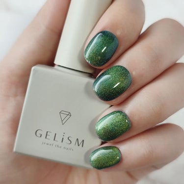 ⁡⁡
⁡
GELiSM 
『ジェルポリッシュ』⁡
⁡
⁡💚M03 jade drop
ヒスイから落ちた雫を彷彿させる、神秘のブルーグリーン
⁡⁡
⁡⁡⁡
⁡
⁡⁡▷D-UPさんから初となるジェルネイルブ