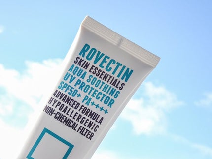 aqua🥀のクチコミ「
ROVECTIN(ロベクチン)
ESSENTIALS
AQUA SOOTHING UV P.....」(1枚目)