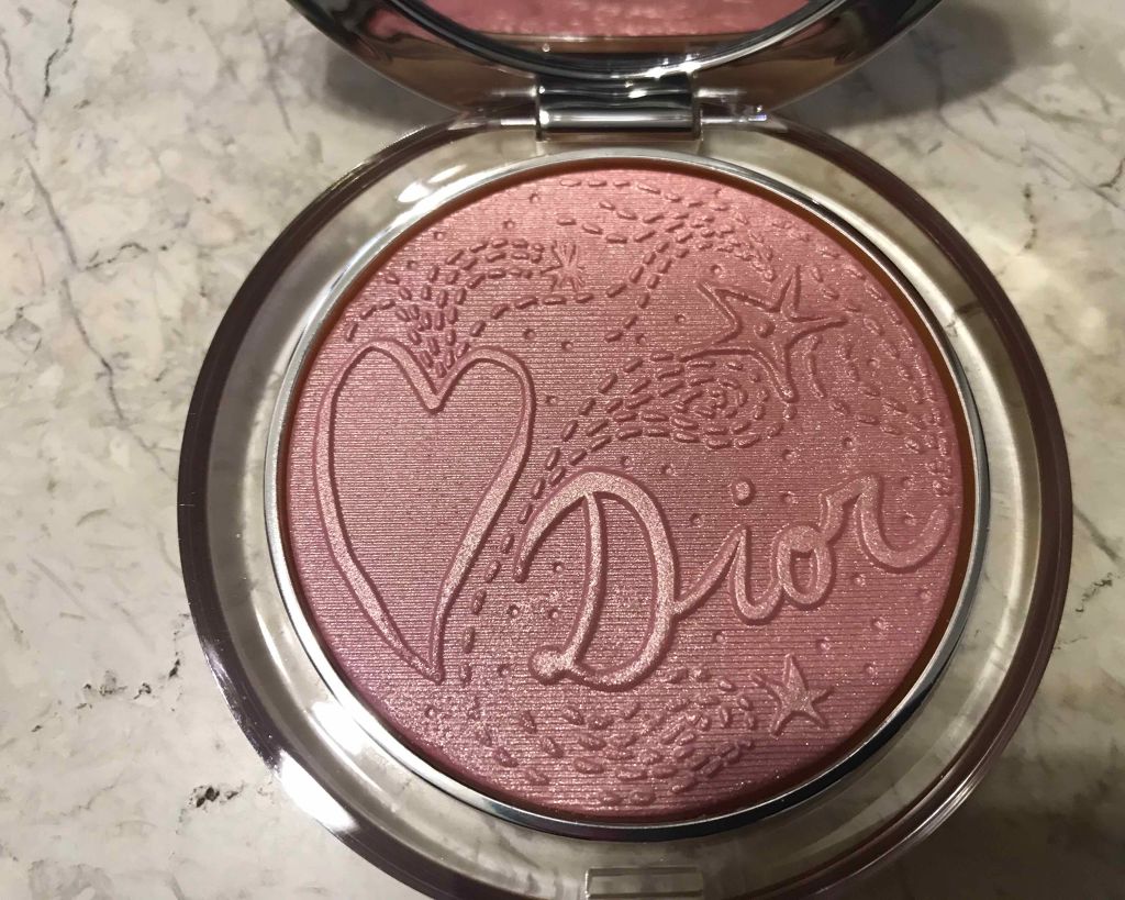 フェイスイルミネーター/ローラ メルシエ/パウダーハイライトを使ったクチコミ(4枚目)