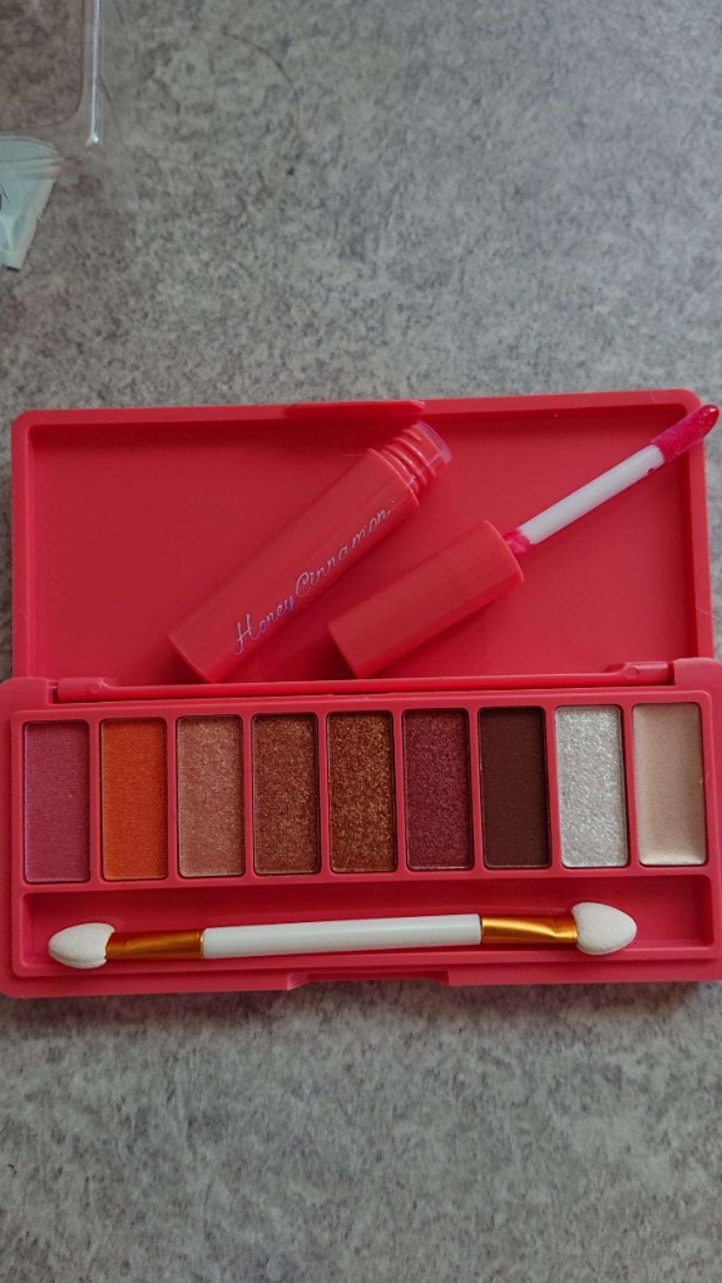 UVファンデーション EXプラス/CEZANNE/パウダーファンデーションを使ったクチコミ(2枚目)