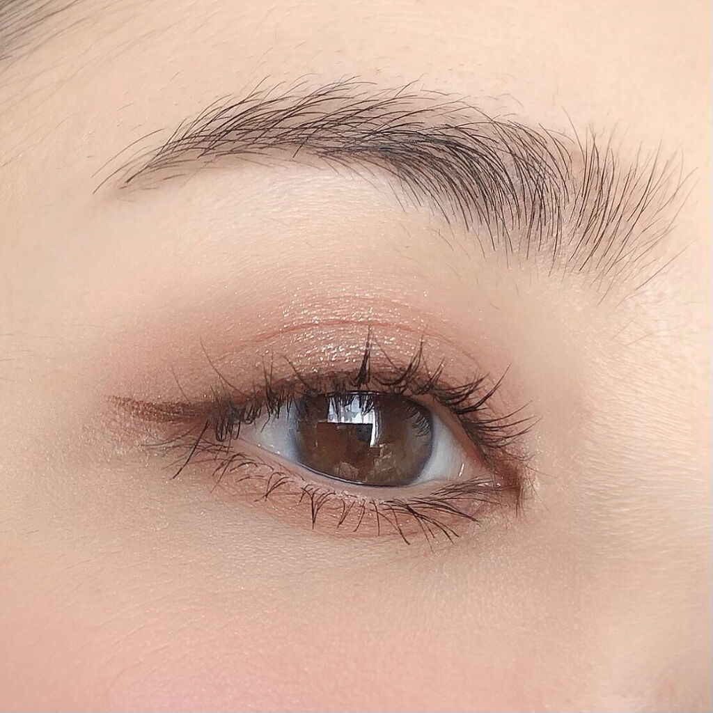 オンブル エサンシエル/CHANEL/単色アイシャドウを使ったクチコミ（3枚目）