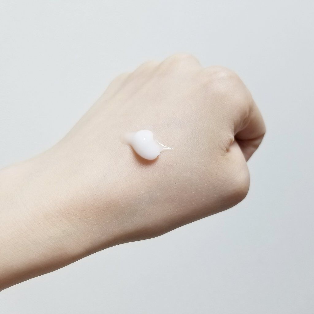 センシティブ スージングジェル/MARY&MAY/フェイスクリームを使ったクチコミ（3枚目）