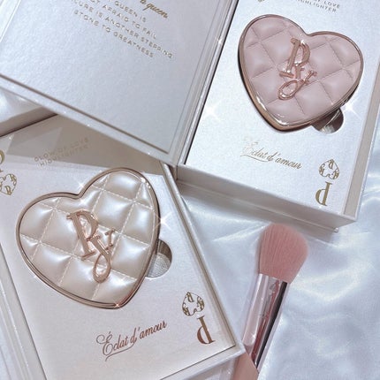 グロウオブラブハイライター 01 Eclat Perle(初回限定版パッケージ)/Peony/パウダーハイライトを使ったクチコミ(2枚目)