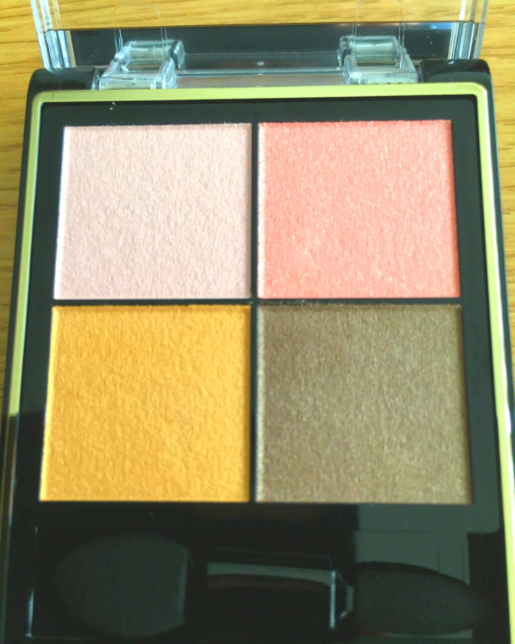 リアルクローズシャドウ/excel/アイシャドウパレットを使ったクチコミ(2枚目)