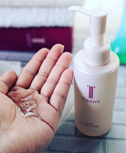 マイルドエッセンスソープ/TWANY/洗顔フォームを使ったクチコミ(3枚目)