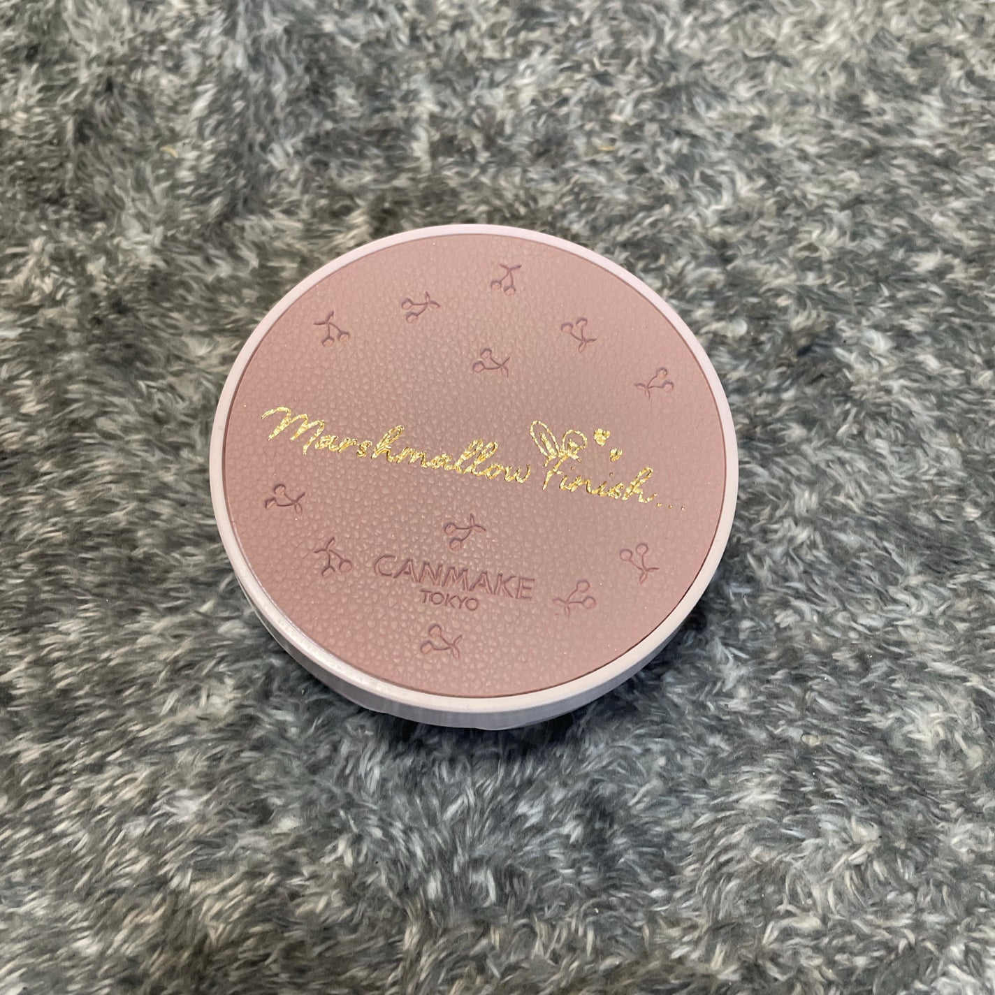 r on LIPS 「CANMAKEマシュマロフィニッシュパウダー大人気のマシュマロ..」(1枚目)