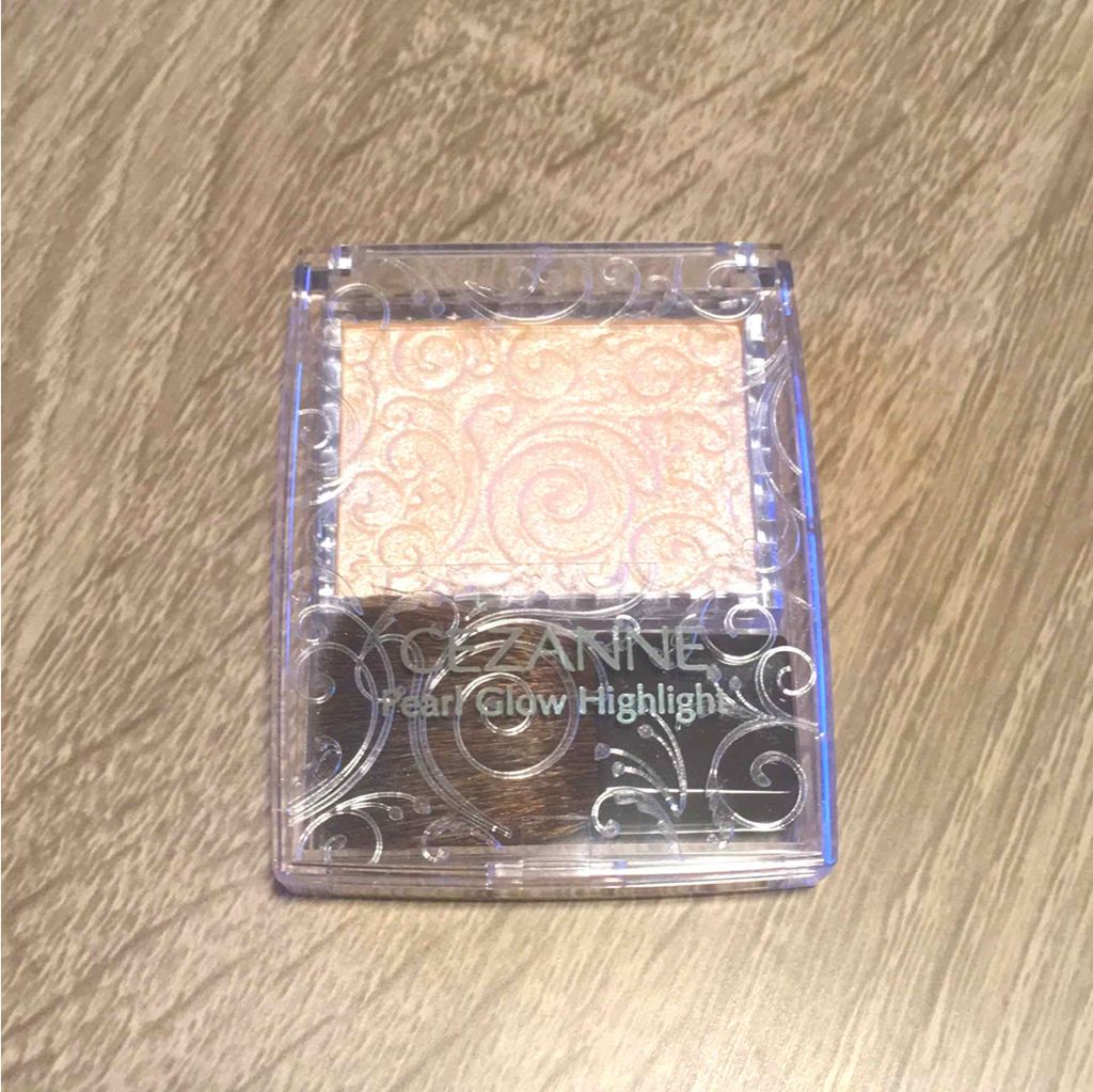 パールグロウハイライト/CEZANNE/パウダーハイライトを使ったクチコミ(1枚目)