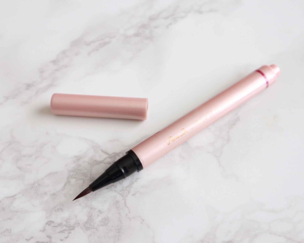 リキッドアイライナー /パラドゥ/リキッドアイライナーを使ったクチコミ(1枚目)