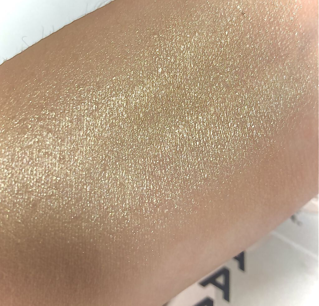 ハイライター/AAAA./リキッドハイライトを使ったクチコミ（3枚目）