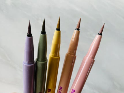 プレイフル リキッドアイライナー/BLEND BERRY/リキッドアイライナーを使ったクチコミ(1枚目)