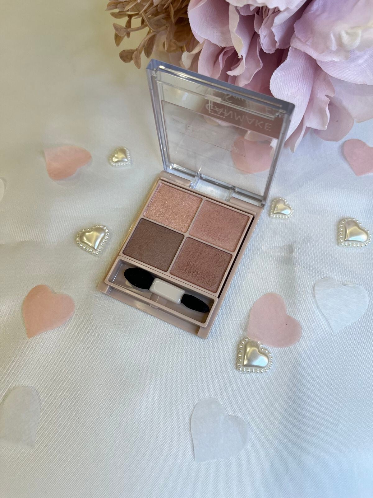 シルキースフレアイズ(マットタイプ)/キャンメイク/アイシャドウパレットを使ったクチコミ(1枚目)